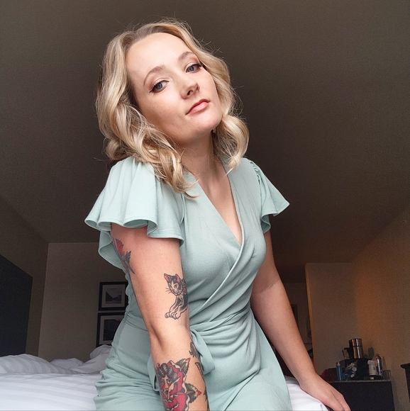 Meet your Posher, Kristi - Picture 4 of 4